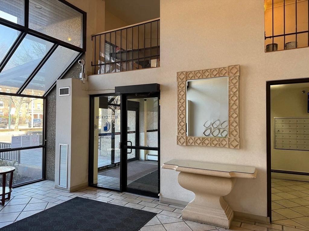 1731 Beacon St, Coolidge Corner