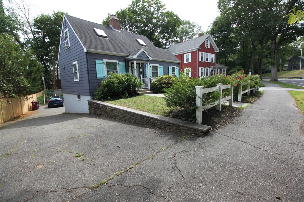 165 Lynn Fells Pkwy, Melrose