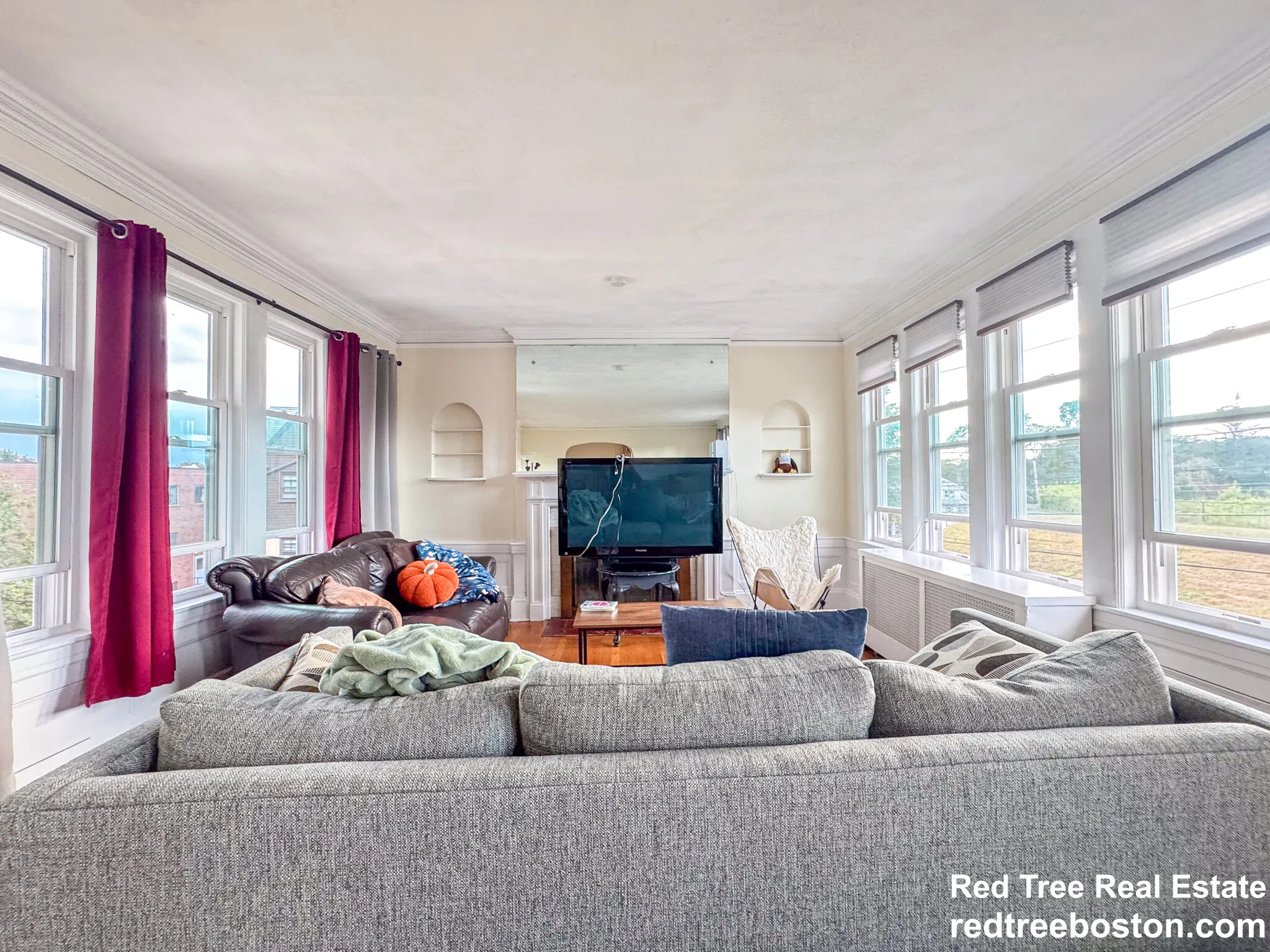 28 Manet Rd, Chestnut Hill