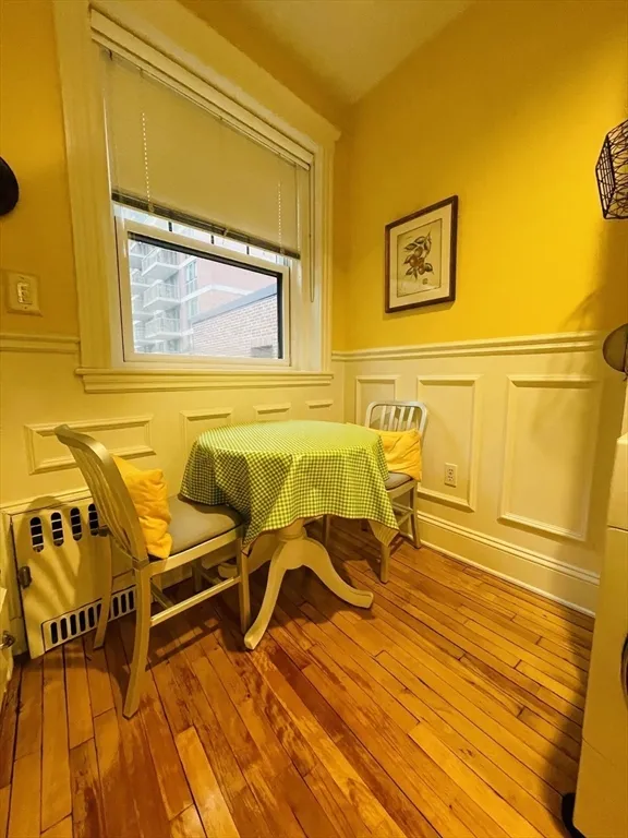 1988 Commonwealth Ave, Brighton