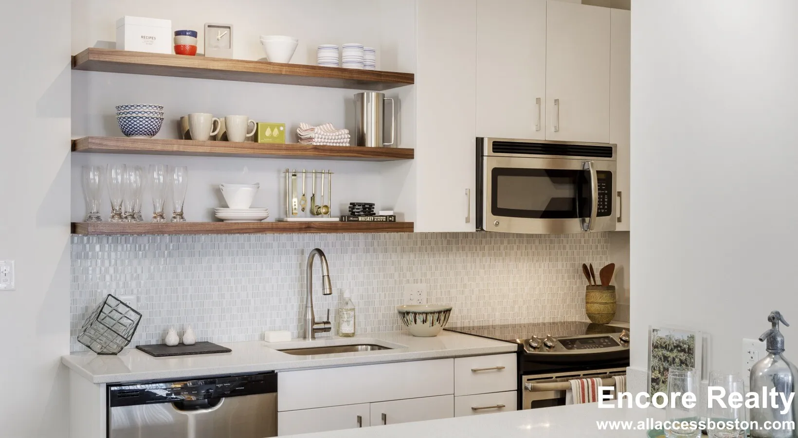 240 Sidney St, Cambridgeport