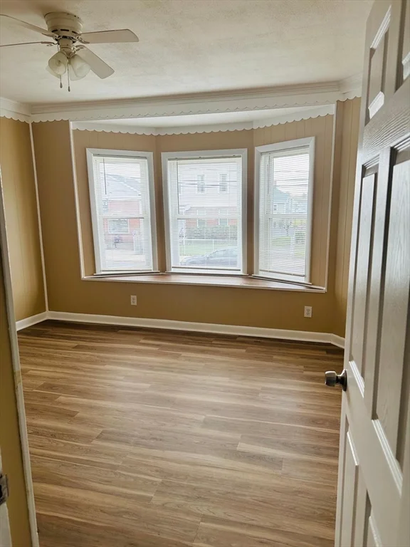 5 Oxford Park, Revere