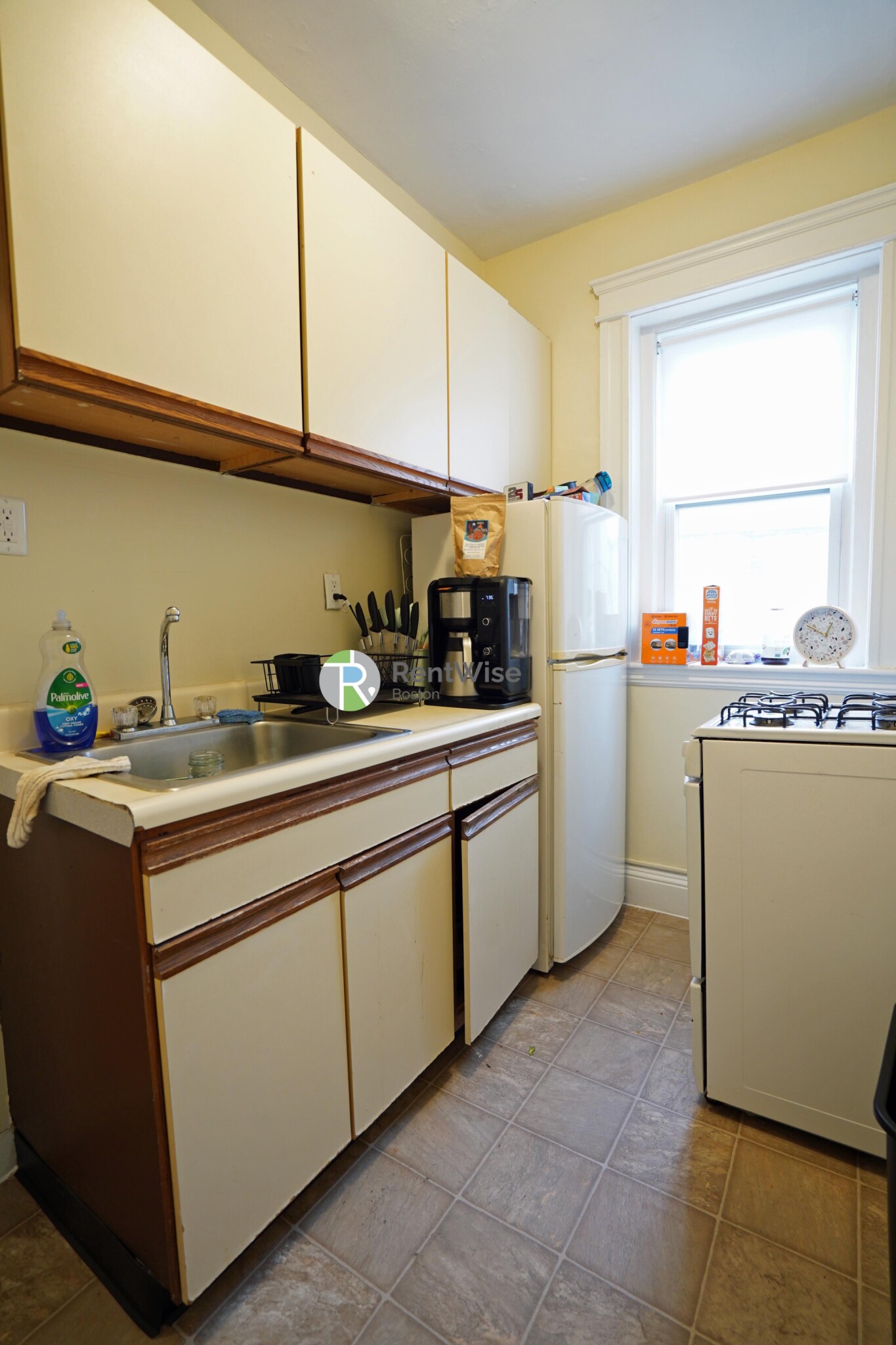 225 Kelton St, Allston