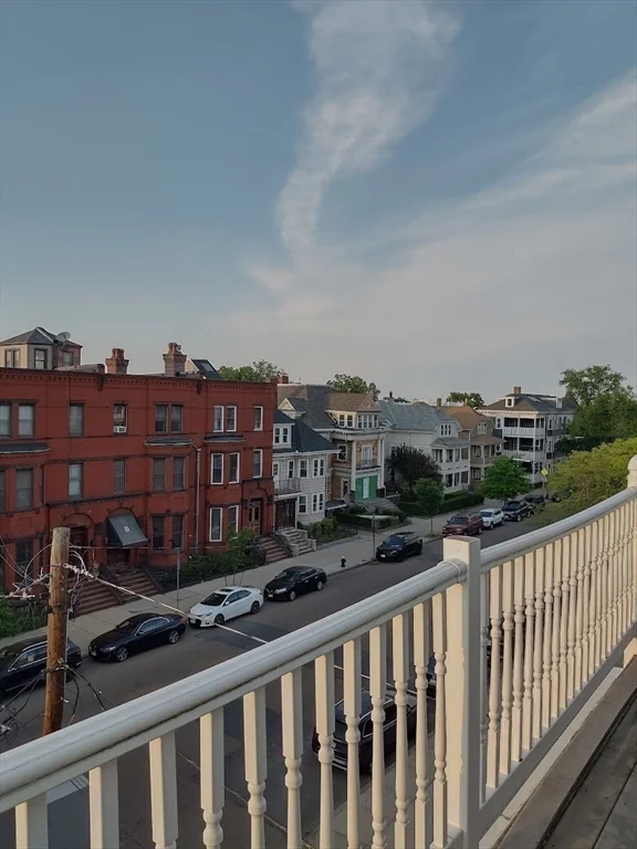 933 East Broadway, South Boston