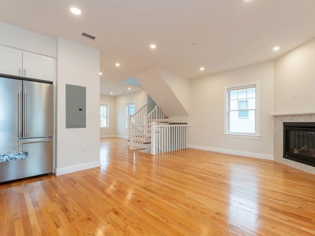 210 Adams, Waltham