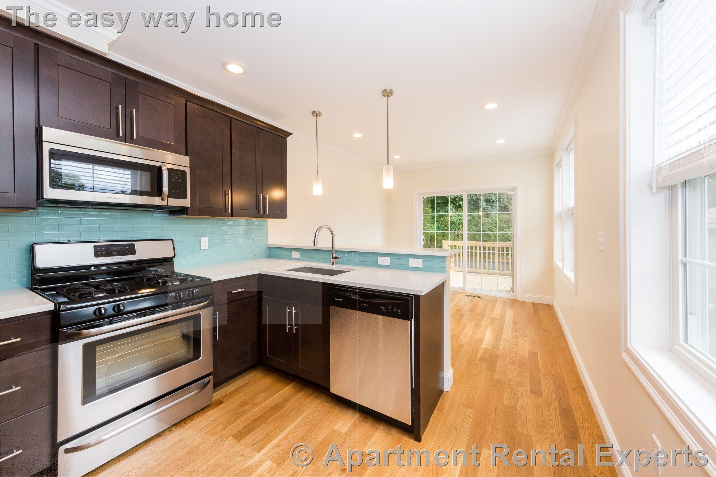 217 Arlington St, West Medford