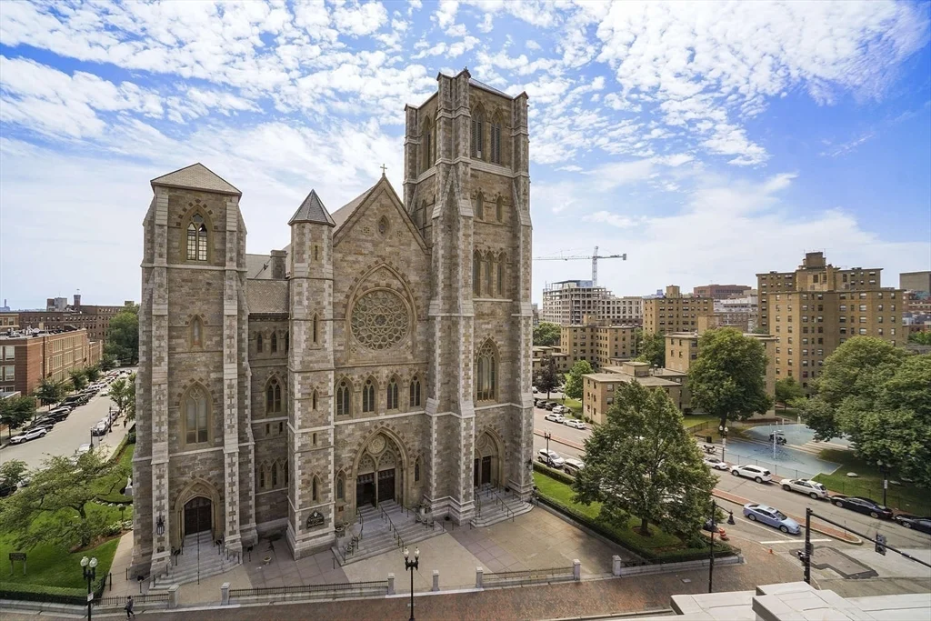 1411 Washington St, South End