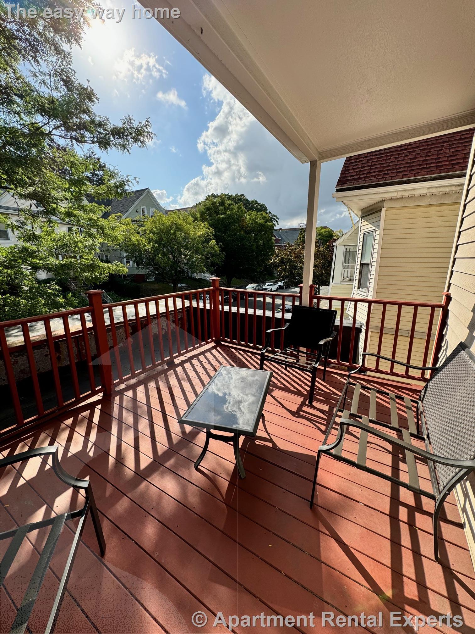 241 Highland Ave, Davis Square