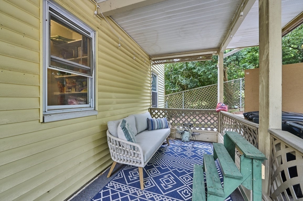 25 Mendum St, Jamaica Plain