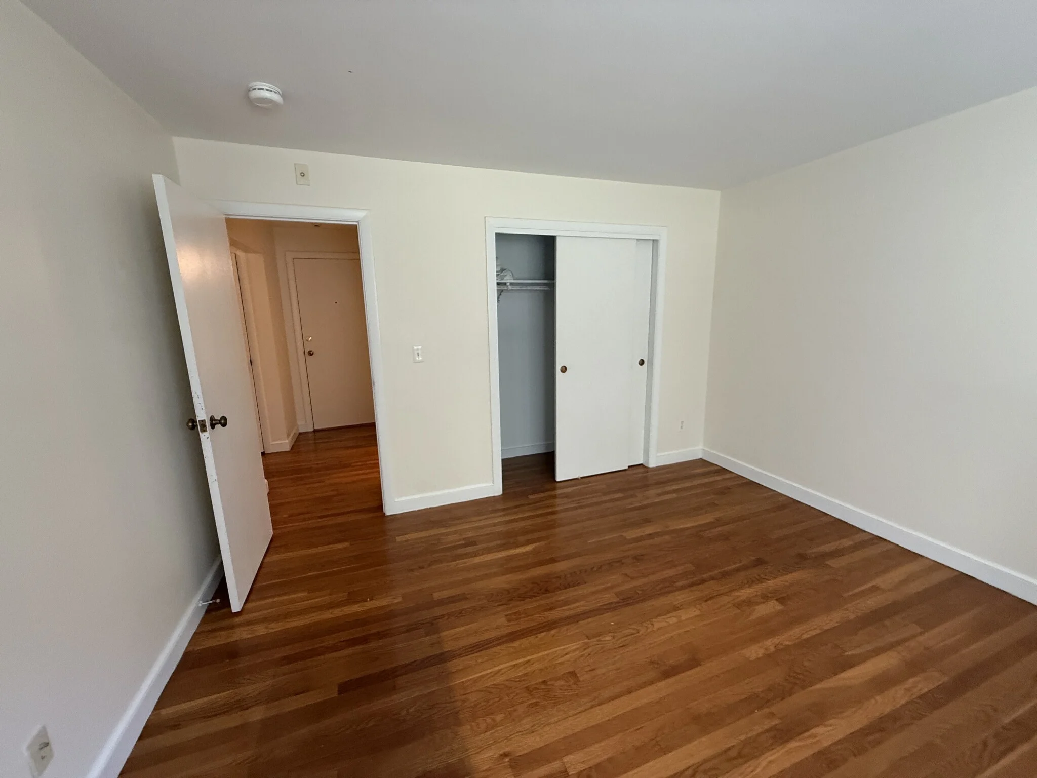 11 Captain Parker Arms, Lexington