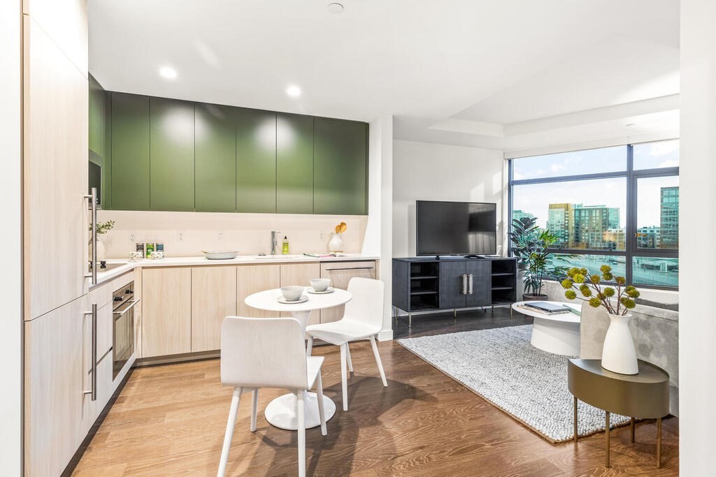 771 Beacon St, Fenway