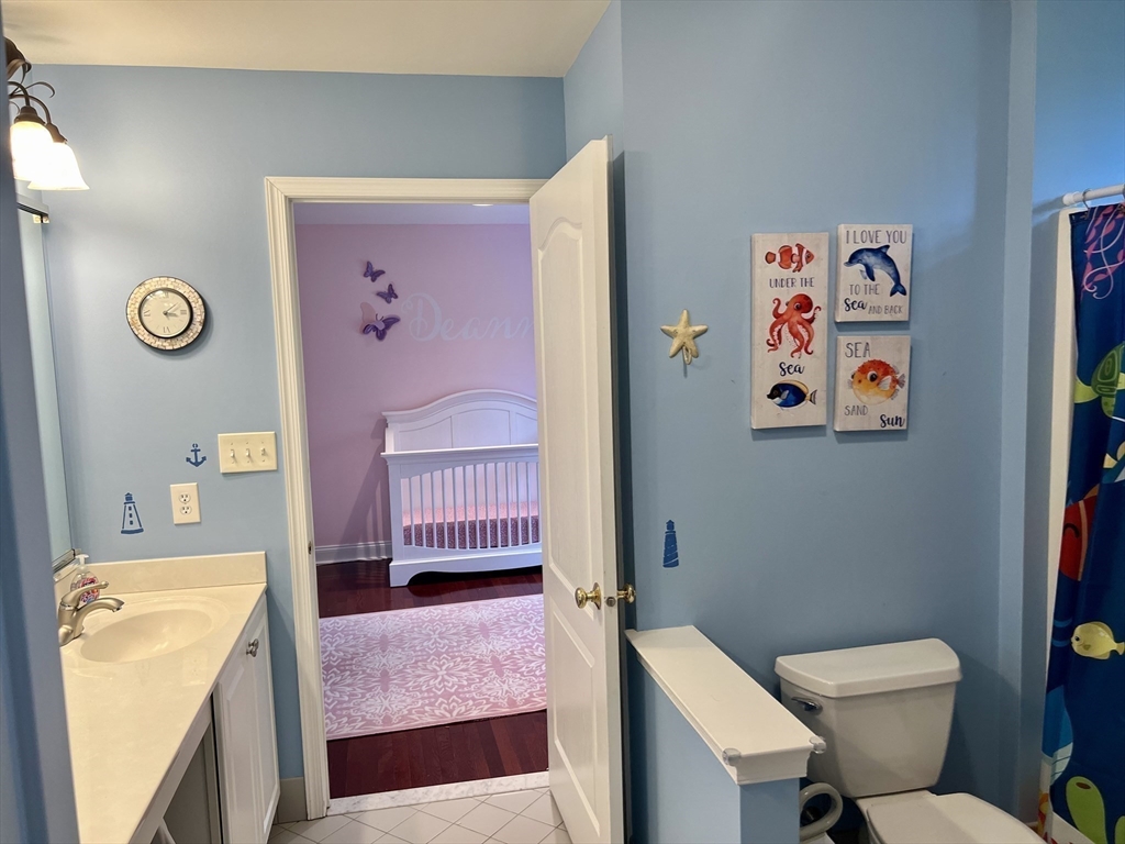 24 Endean Dr, Walpole