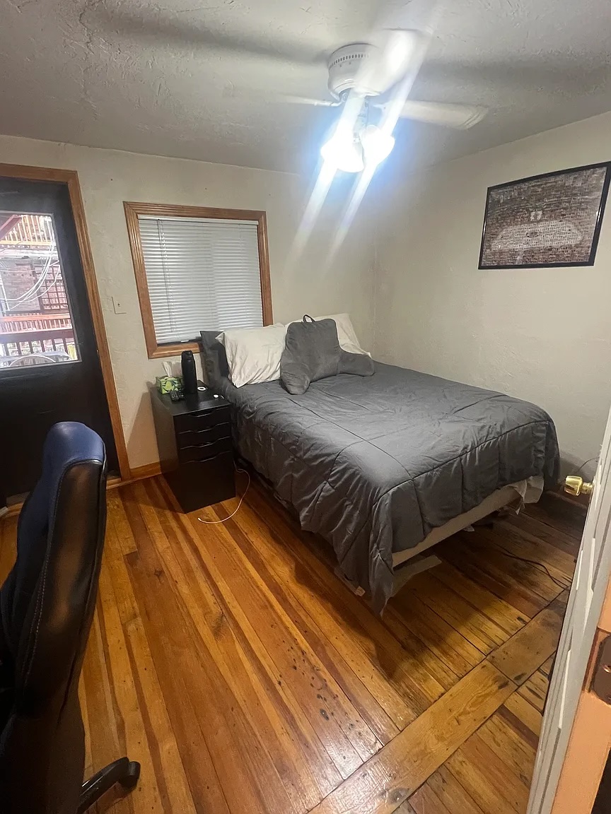 254 E St, South Boston