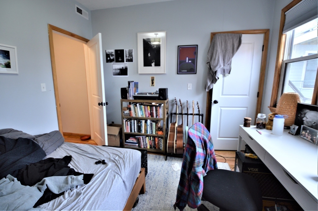 179 Putnam St, East Boston