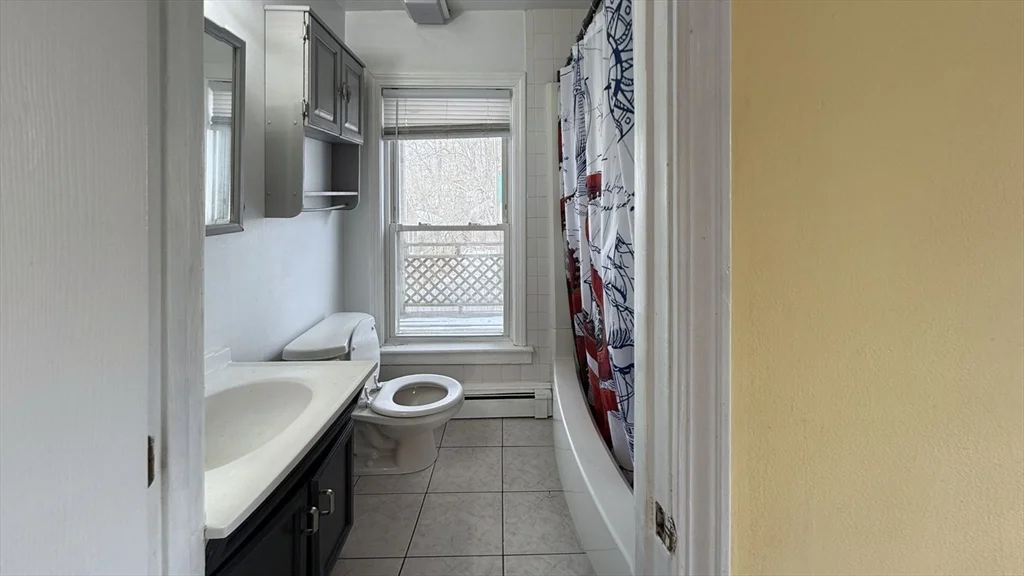 18 Fisher St, North Attleboro