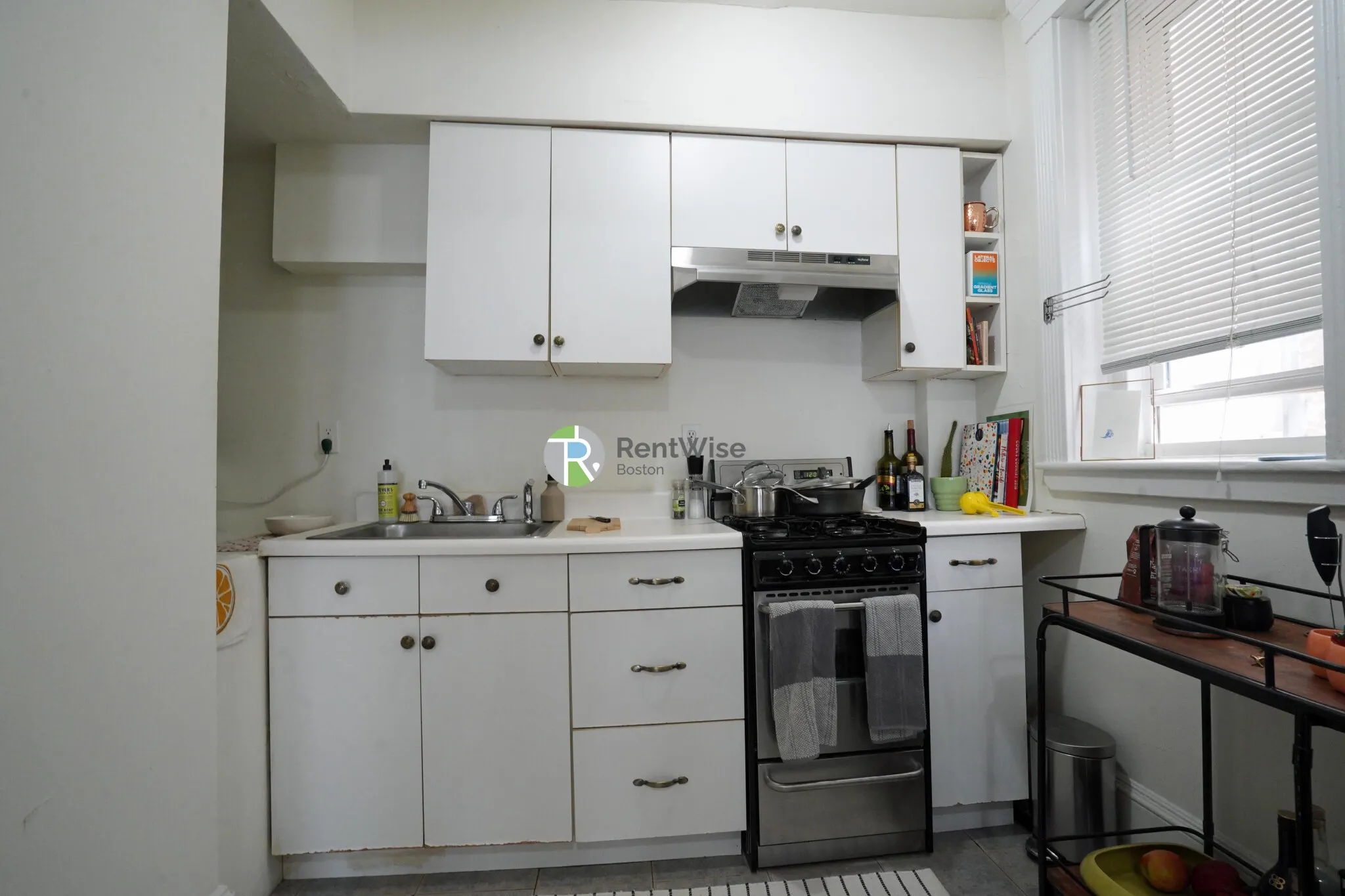 71 Brighton Ave, Allston