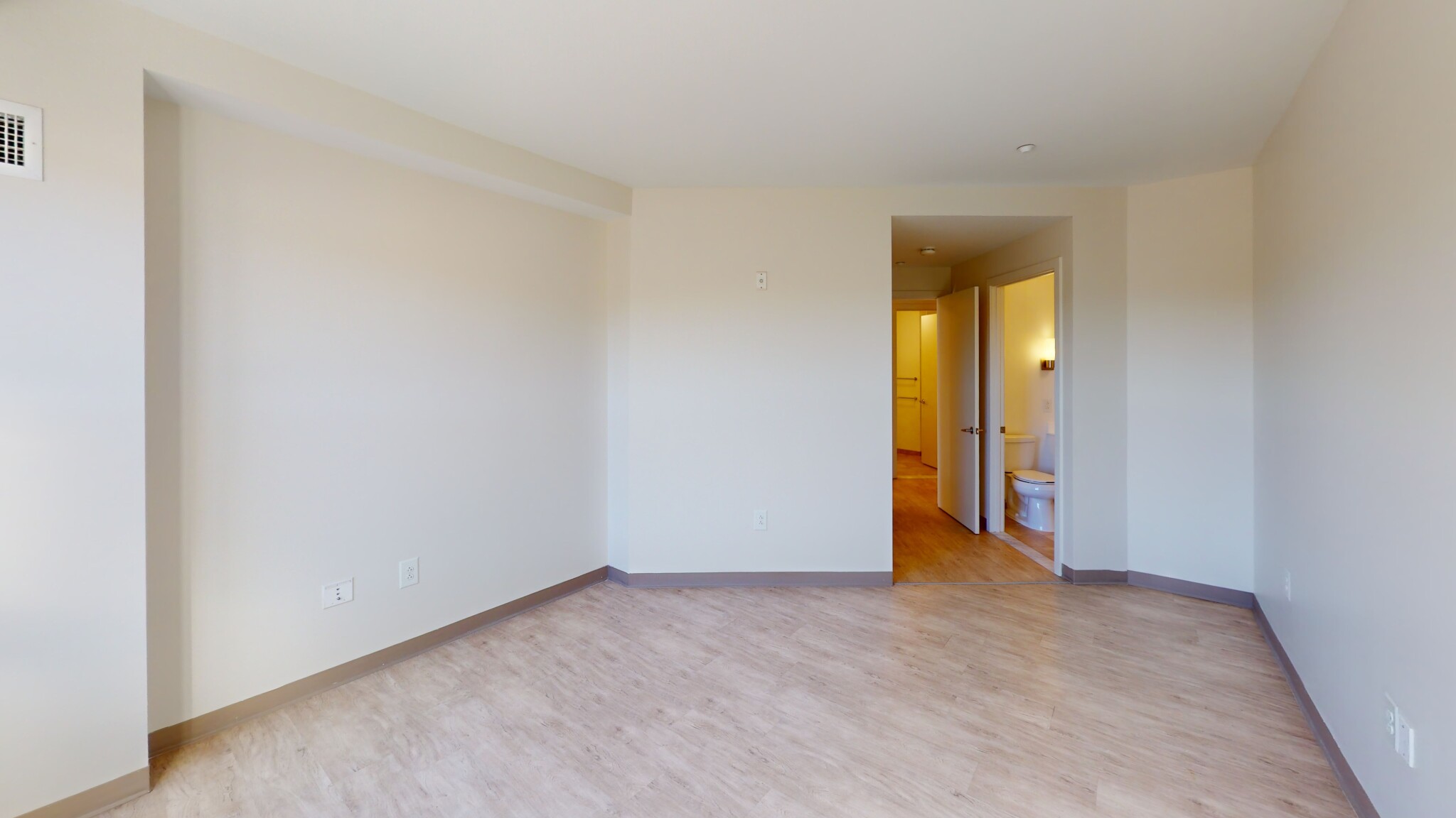 225 Centre St, Jamaica Plain