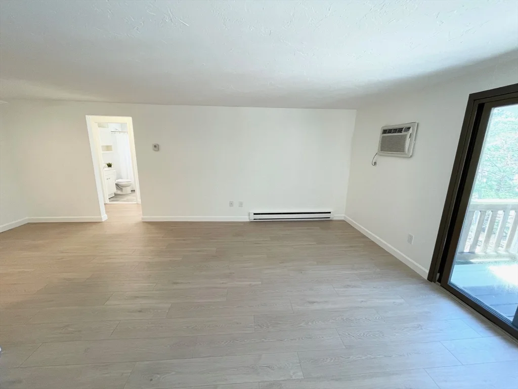 16 Erick Rd, Mansfield