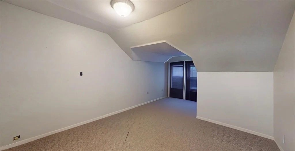 34 Saranac, Dorchester