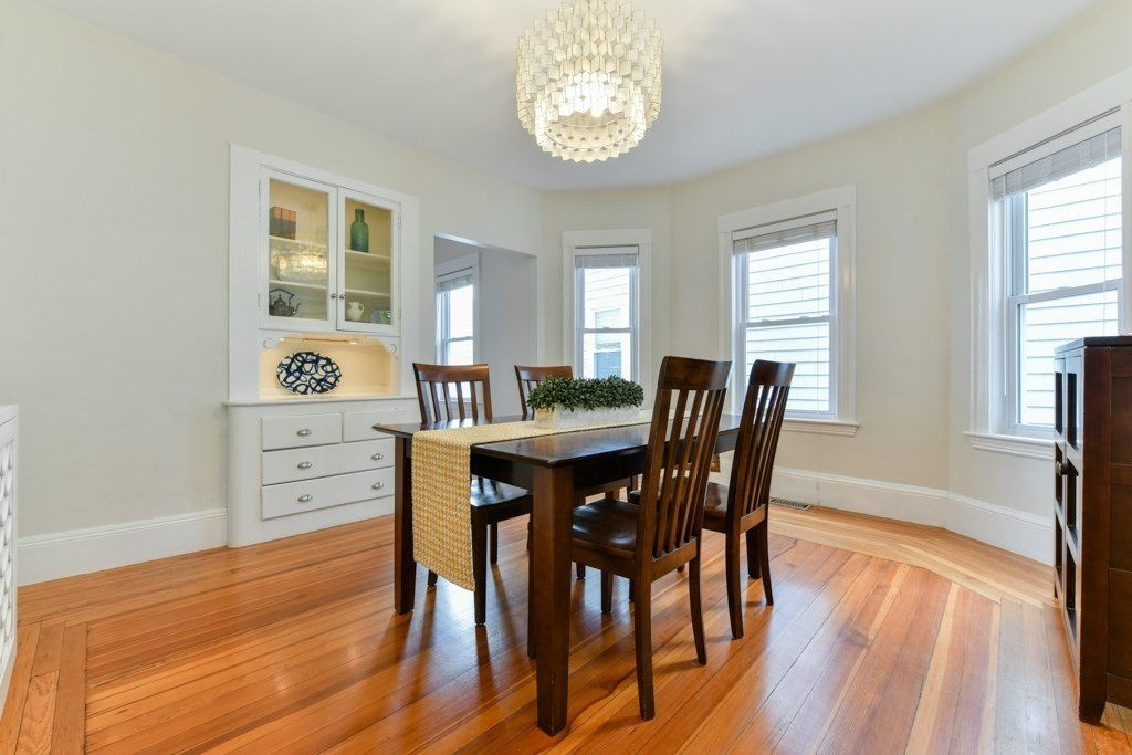 72 Lexington Ave, Davis Square