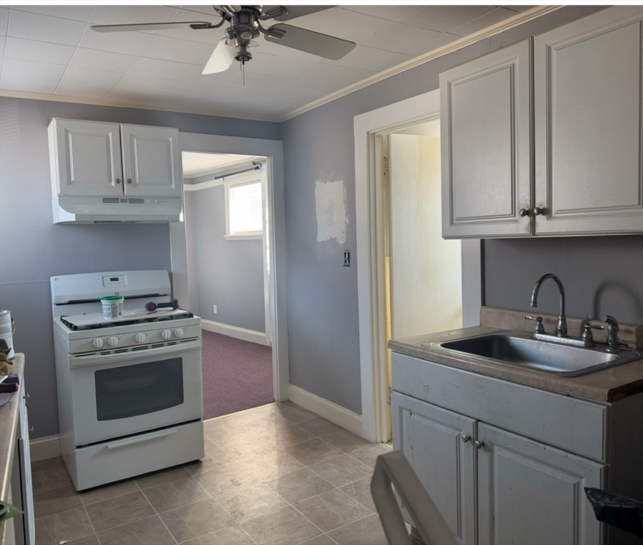 70 Beach Rd, Winthrop