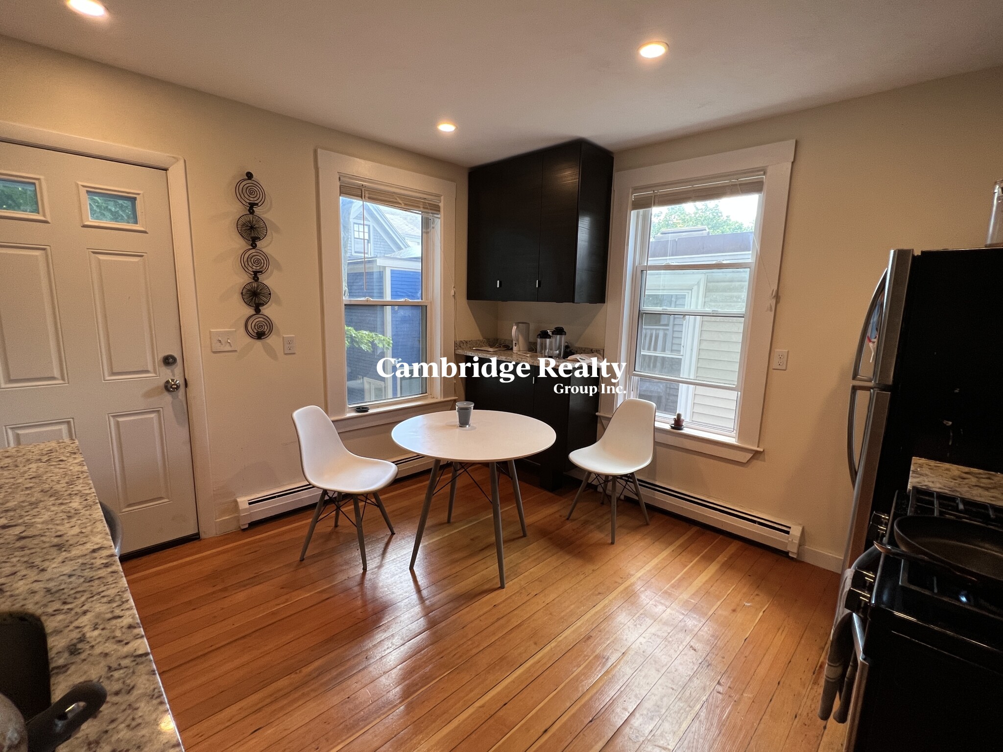 66 Pleasant St, Cambridgeport