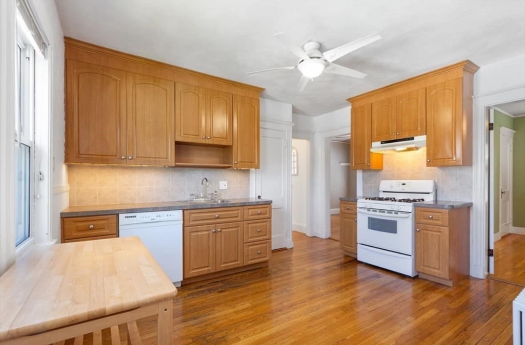 241 Beech St, Roslindale