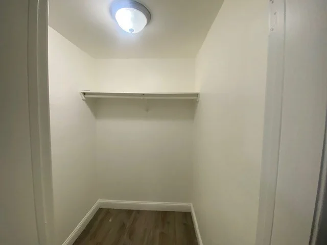 176 Ferry St, Everett