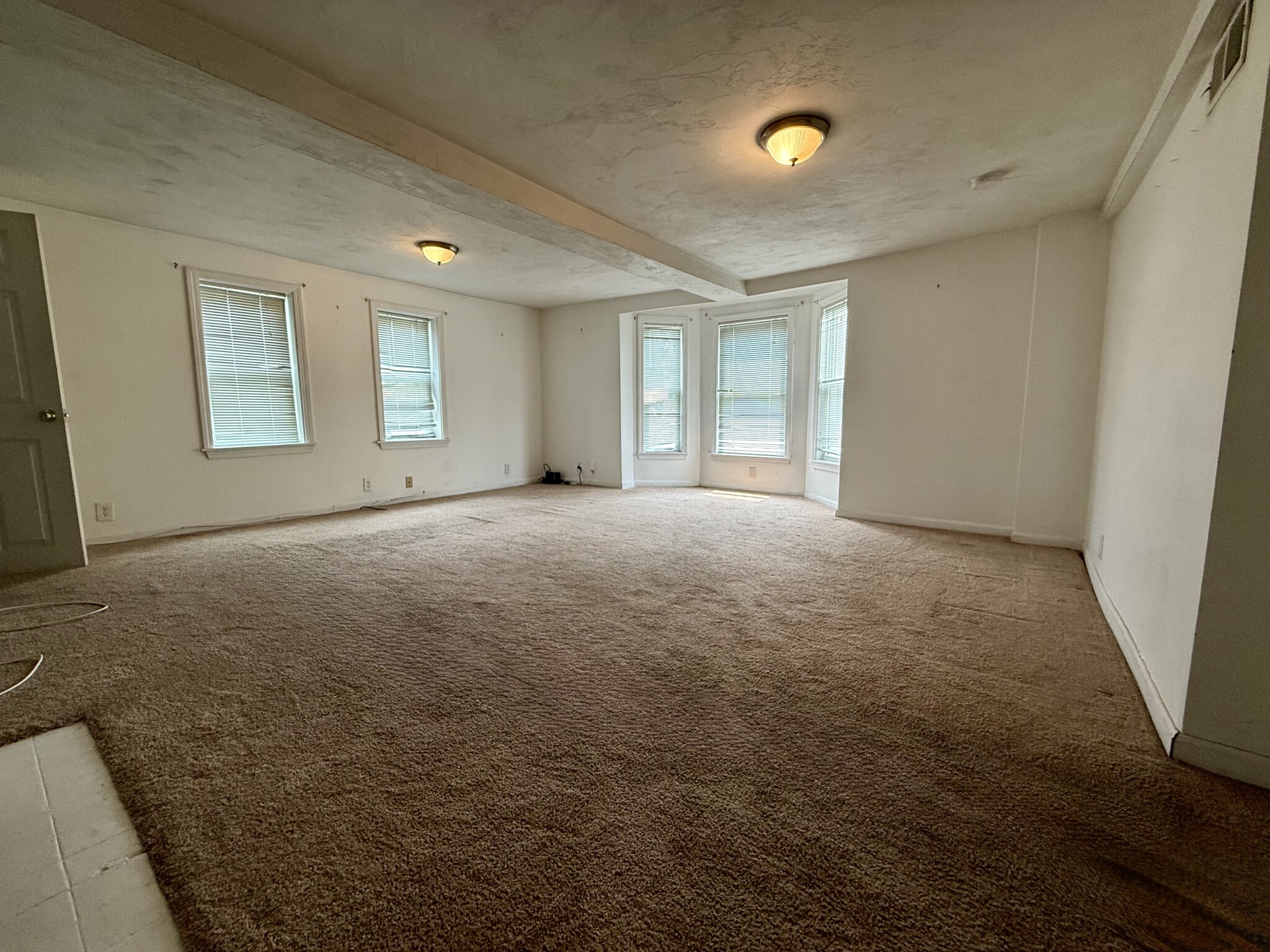 119 South St, Banks Square