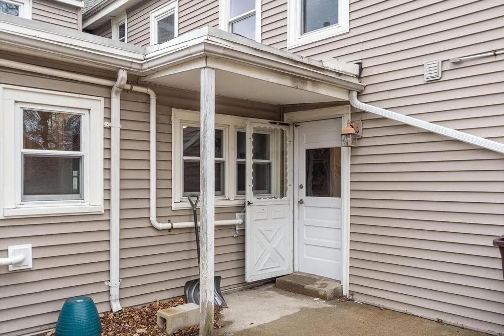 20 School St, Jackson Square