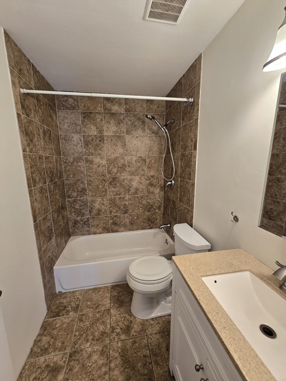 38 Bennett St, Wakefield