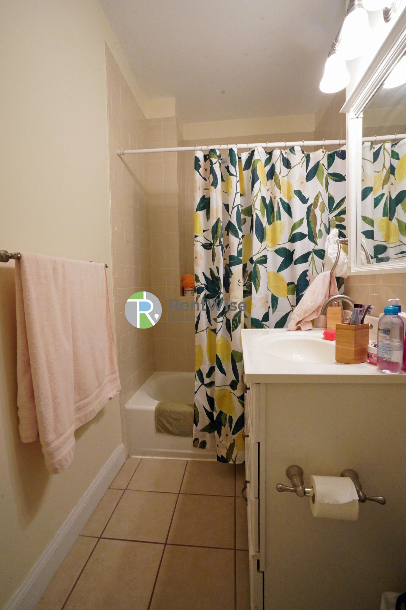 25 Queensberry St, Fenway