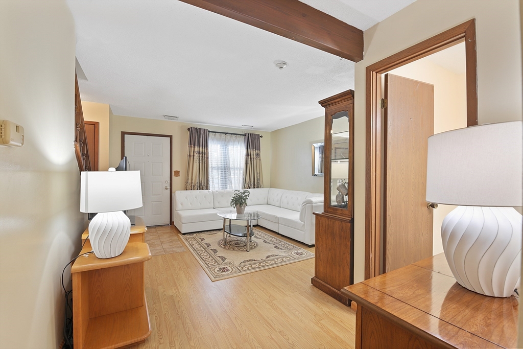 38 Rocky Nook, Malden