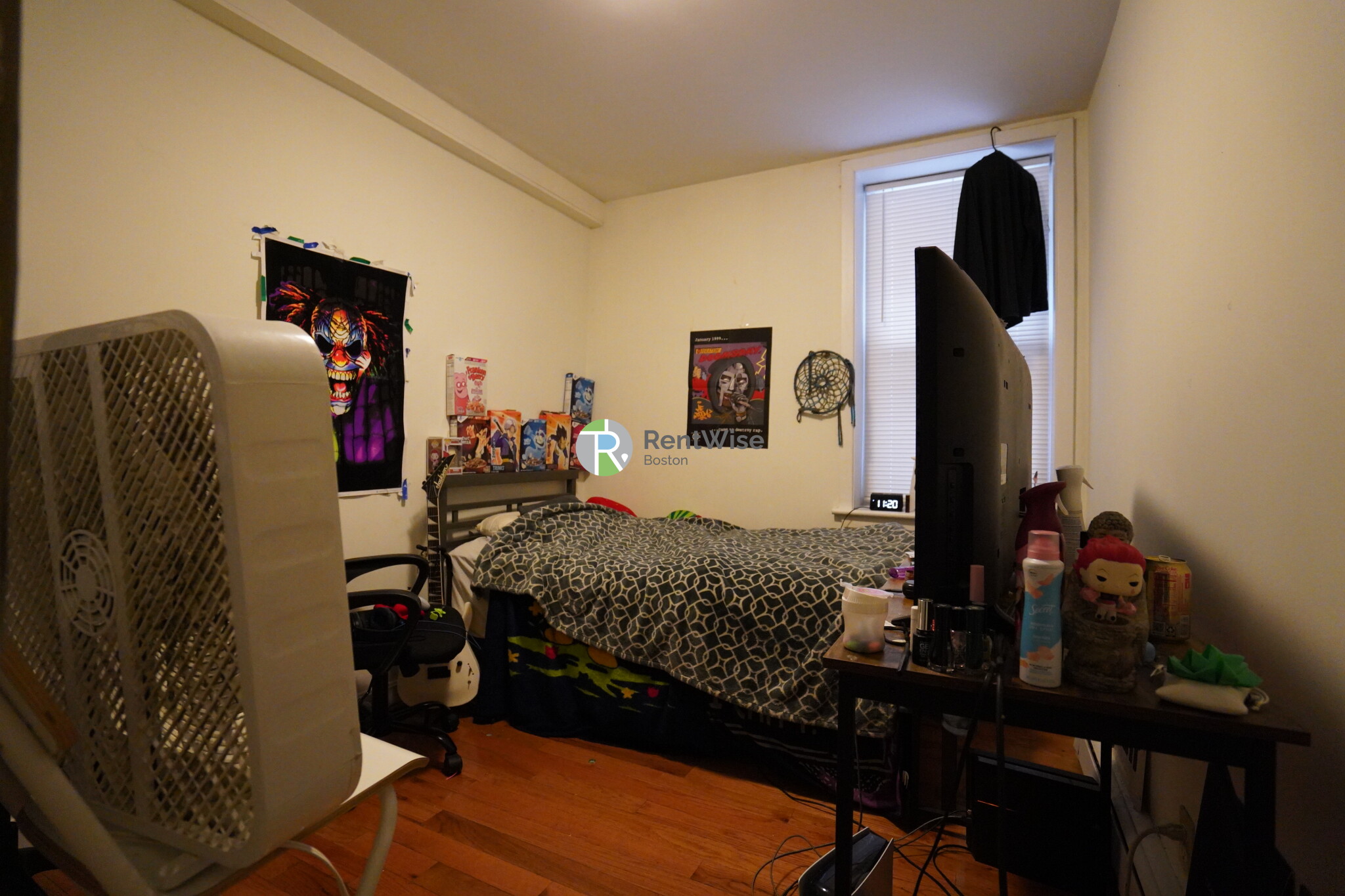 82 Brainerd Rd, Allston