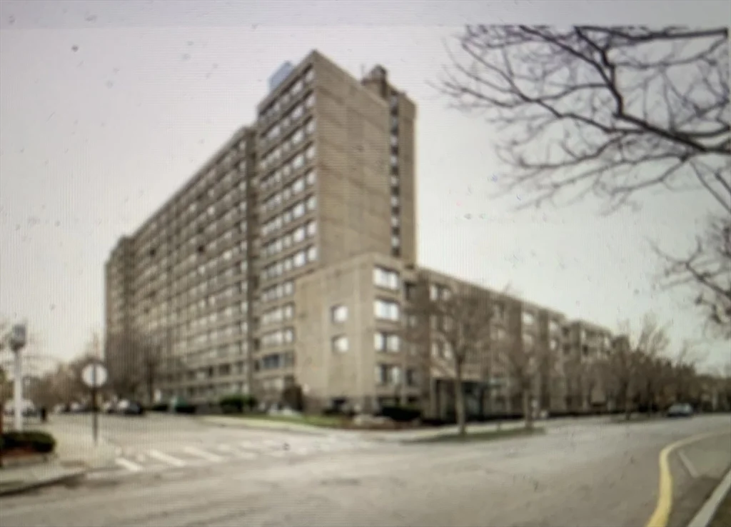 1731 Beacon St, Brookline