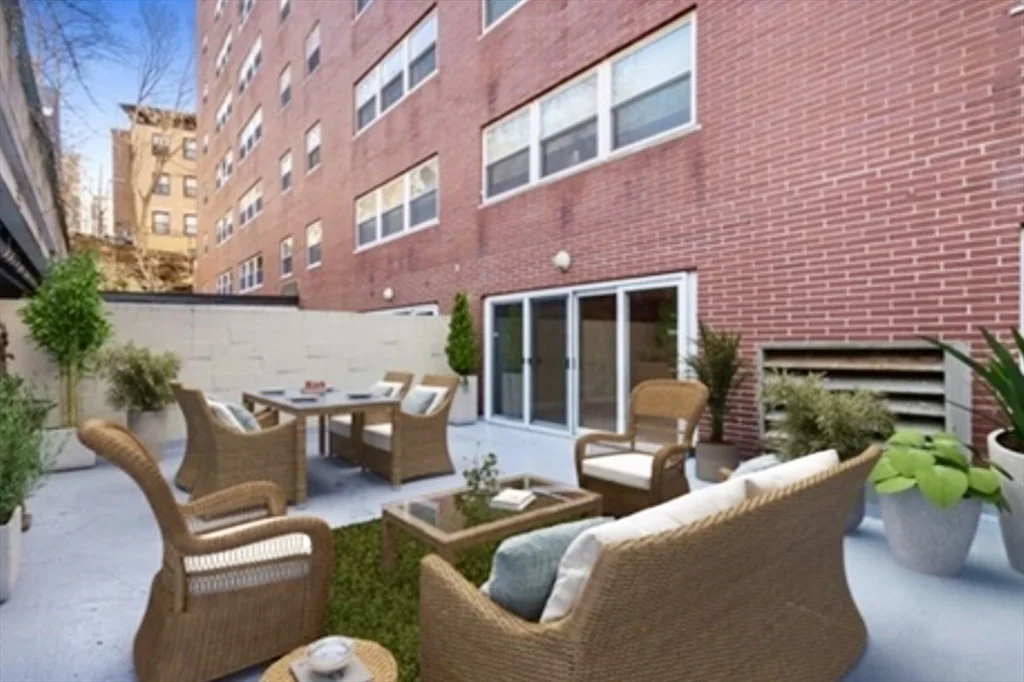 1600 Beacon St, Coolidge Corner