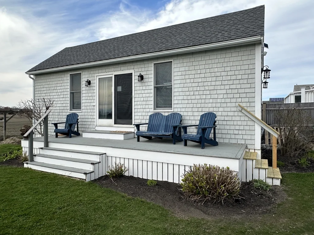 99 Bay Avenue (Weekly Summer Rent, Green Harbor