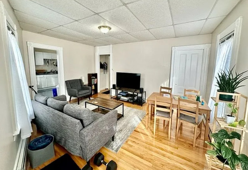 235 Columbia St, The Port