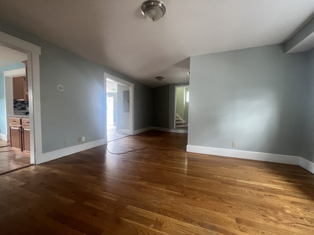 39 Magazine St, Roxbury