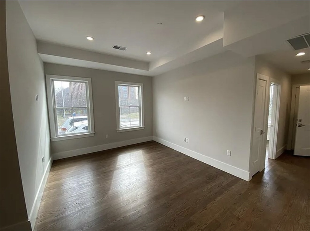 64 Gove St, East Boston