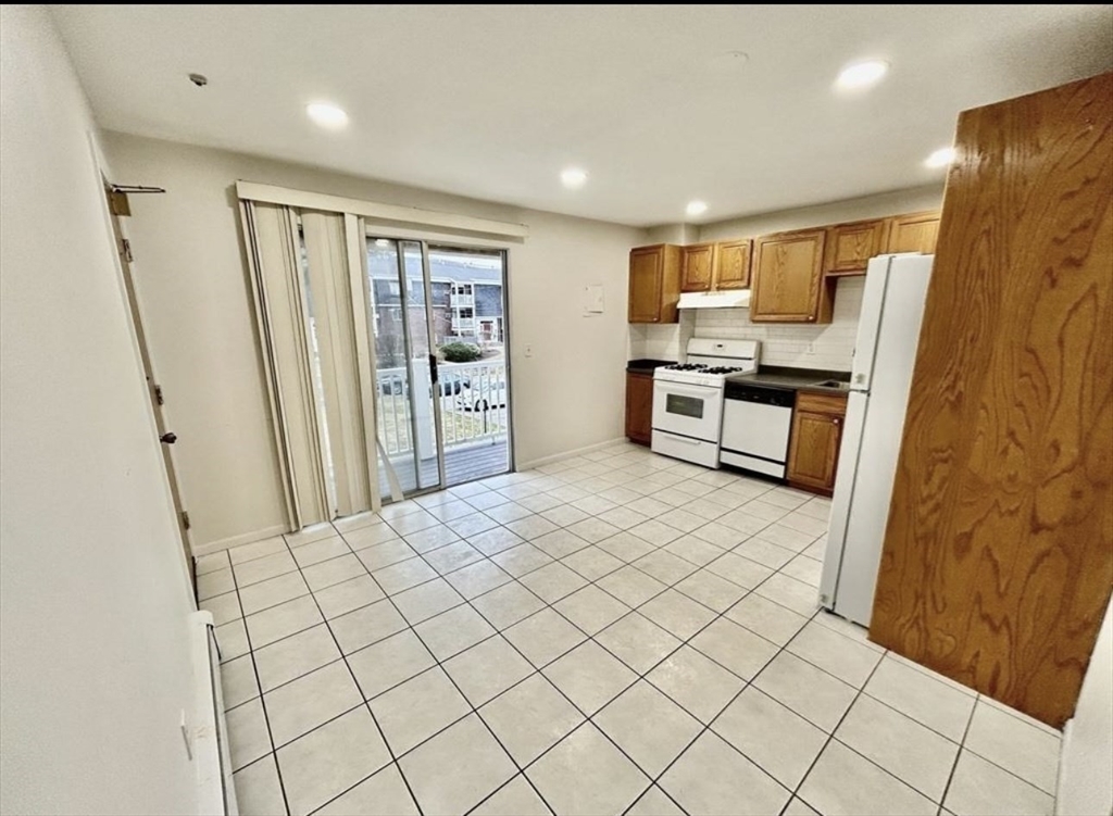 41 Will, Canton Junction