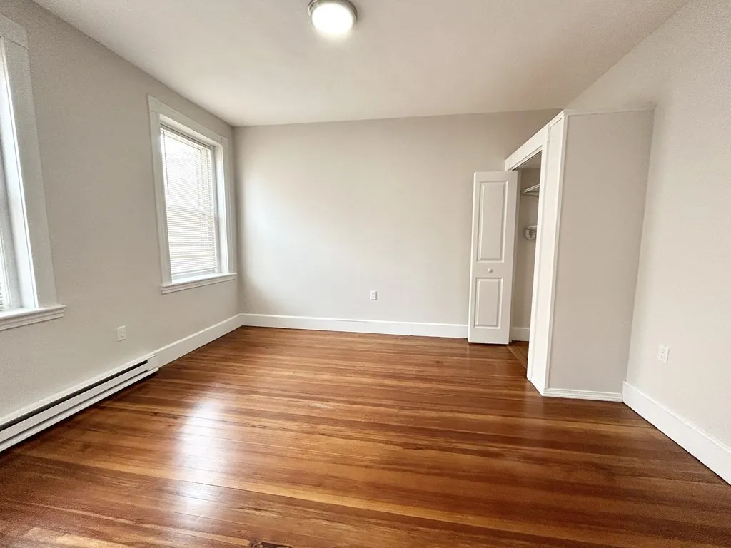 165 Gove St, Boston