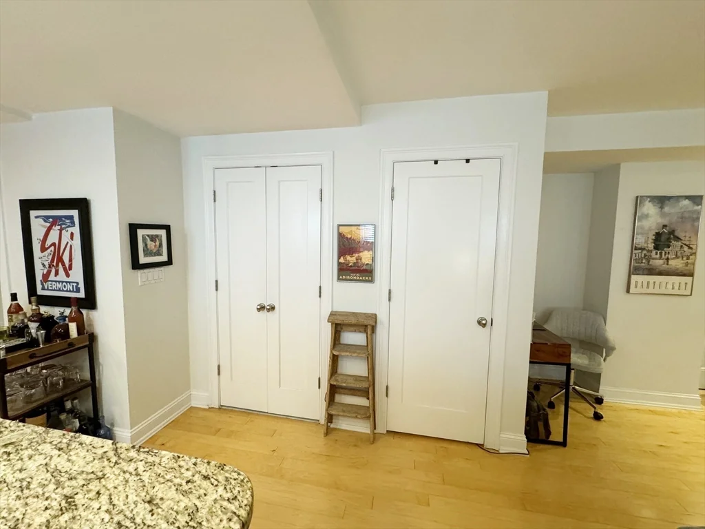 20 Chapel St, Coolidge Corner