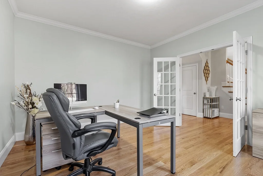 27 Spring Rd, Westborough