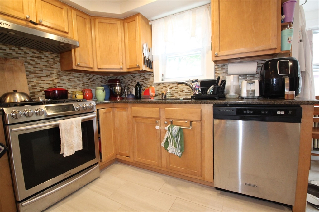 165 Lynn Fells Pkwy, Melrose