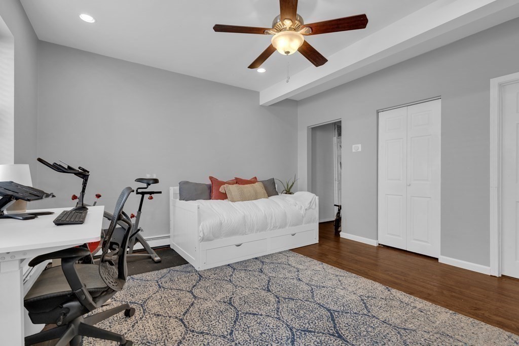 269 Bolton St, South Boston