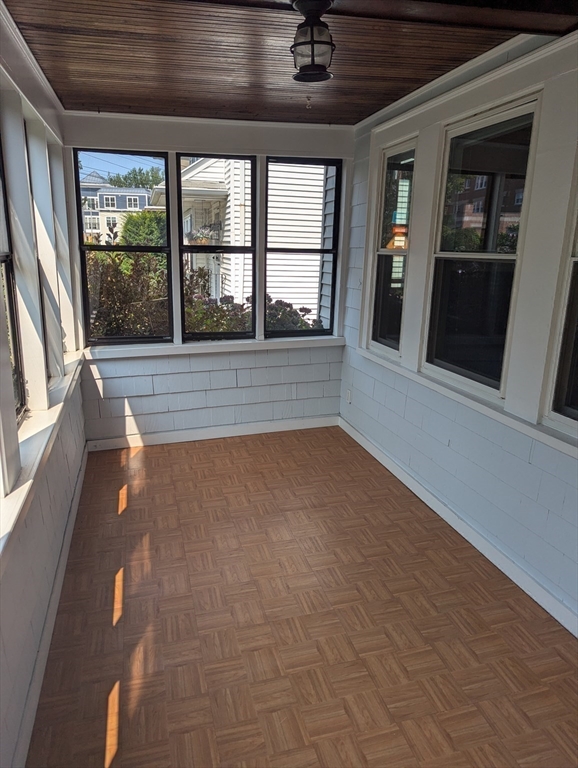 519 Belmont St, Belmont