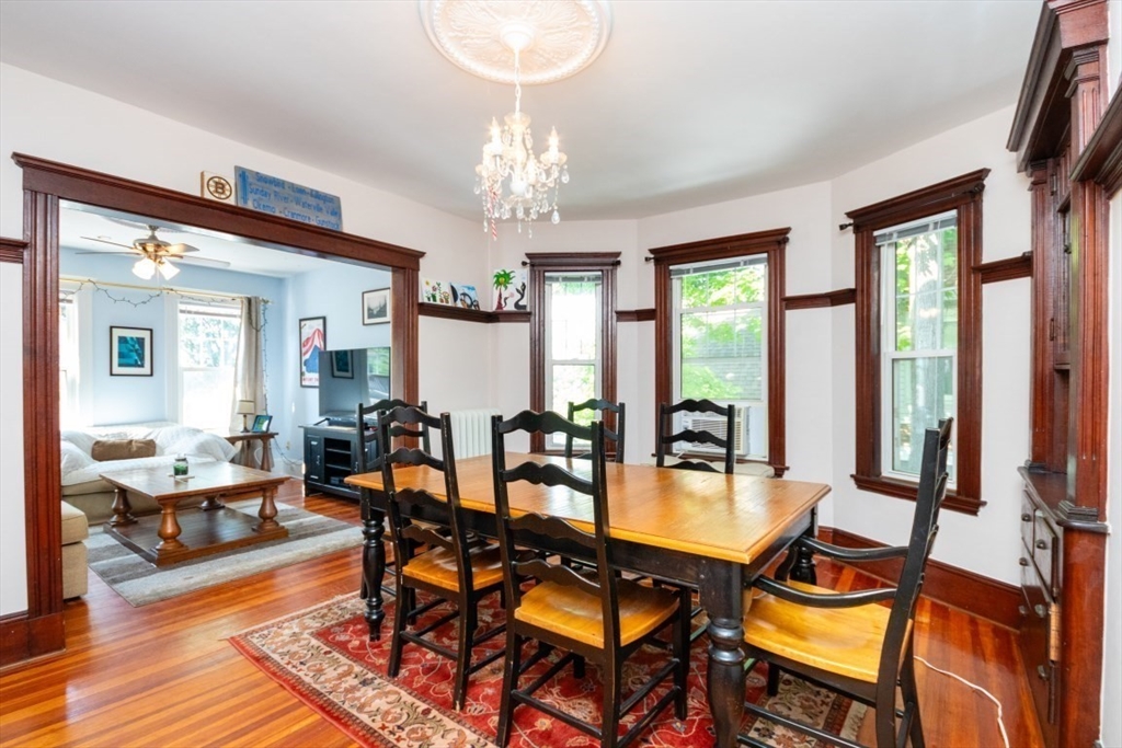 80 Aldrich St, Roslindale