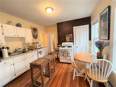 4 Gilson Ter, Spring Hill