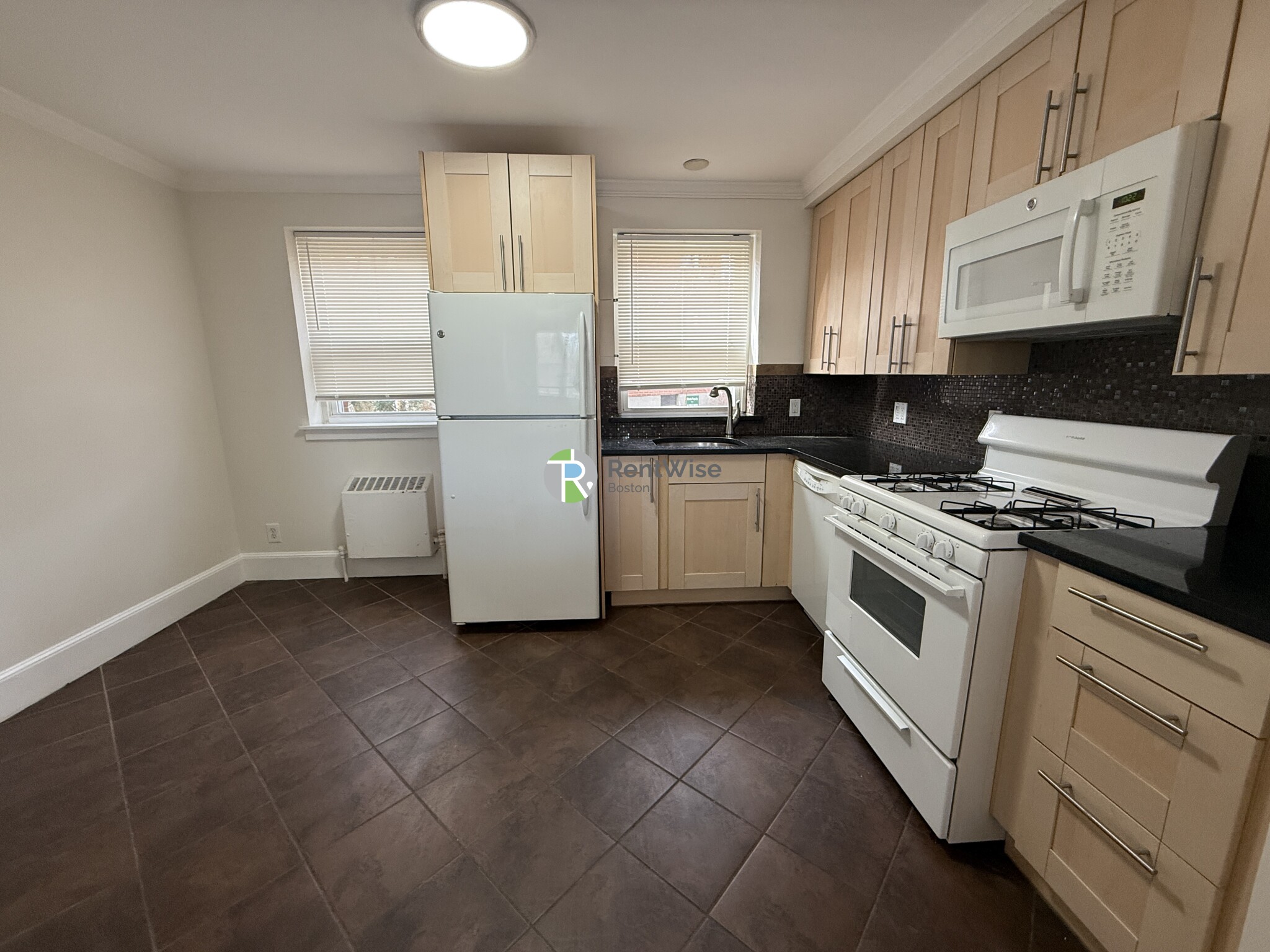 491 Arborway, Jamaica Plain